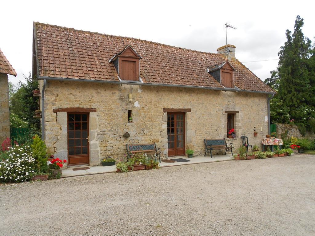 Ferme Manoir La Fiere Acomodação com café da manhã Sainte-Mère-Église Exterior foto