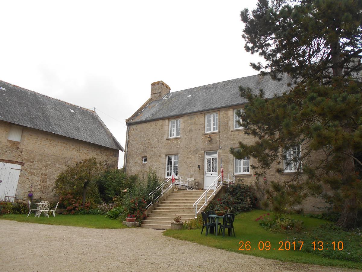 Ferme Manoir La Fiere Acomodação com café da manhã Sainte-Mère-Église Exterior foto
