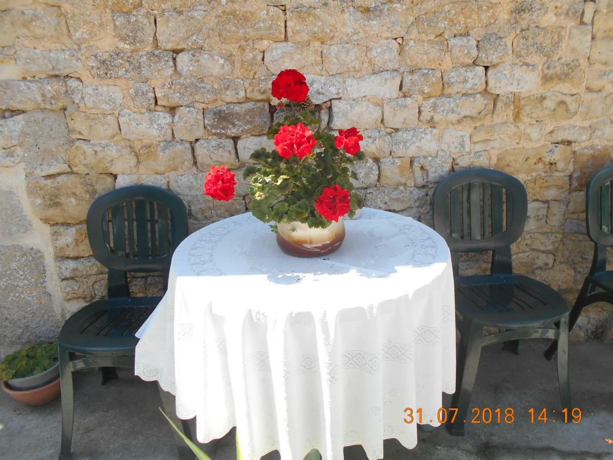 Ferme Manoir La Fiere Acomodação com café da manhã Sainte-Mère-Église Exterior foto
